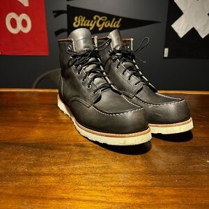 Red Wing Heritage Classic 8890 Charcoal Rough & Tough Moc Toe. Wedge Sole.